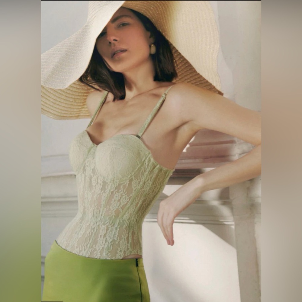 Perfect Corset Lace Bodysuit in Moss - Picture 2 of 13